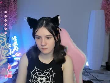 webcam girl raiden_maid live cam image #10474344