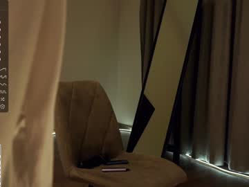 webcam girl a_whole_eternity live cam image #8924592