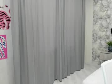 webcam girl qwoopa live cam image #12958214