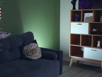 webcam girl audreycarvin live cam image #10447583
