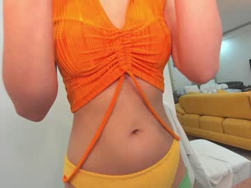 webcam girl ehotlovea live cam image #4051099