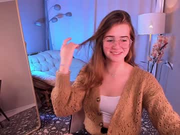 webcam girl zlata_luna live cam image #527802