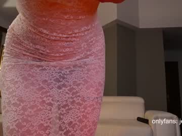 webcam girl therealbonnieclydex live cam image #6189602