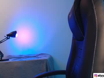 webcam girl alyssa_fabulous live cam image #2800184