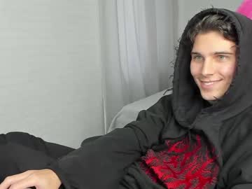 webcam man simonlee17 live cam image #86419