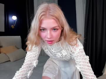 webcam girl elizabethmad live cam image #6218369