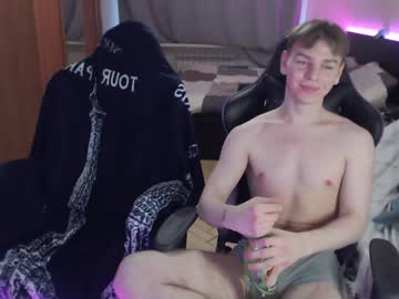 webcam couple alex_gotcha live cam image #2360764