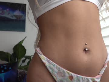 webcam girl beyllove_d live cam image #1810502