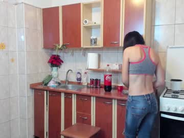 webcam couple iuliana32 live cam image #1182537