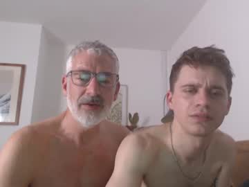 webcam man camdoattitude live cam image #9673689