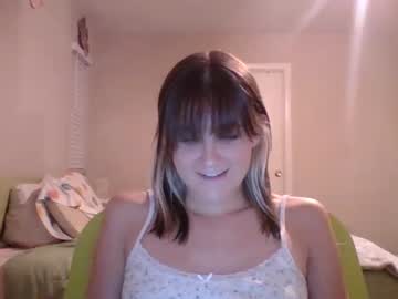 webcam girl pixxxiebby live cam image #3289772