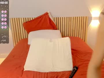 webcam girl little_effy18 live cam image #4837513