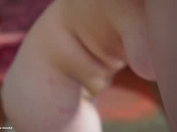 webcam girl just_emmy live cam image #9025291