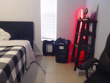 webcam man kinky_eric live cam image #8061269
