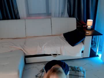 webcam girl amourvenenum live cam image #4055297
