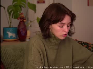 webcam girl diruriru live cam image #11093960