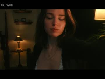 webcam girl cinnabelle live cam image #1267554