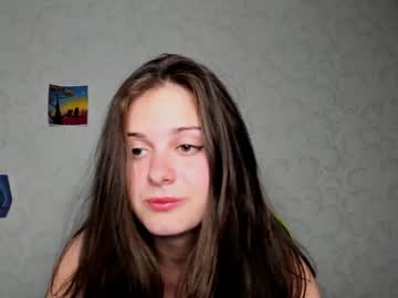 webcam girl oladushek18 live cam image #9885982