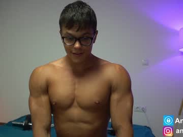 webcam man andrewd9 live cam image #2873153