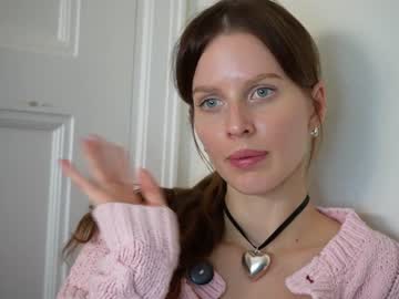 webcam girl ellaa91 live cam image #3990995