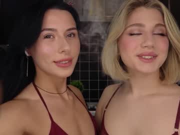 webcam girl yononeey live cam image #10047955