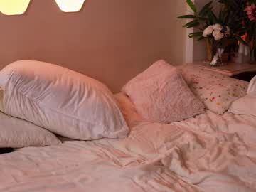 webcam girl flowersprincess live cam image #2304029