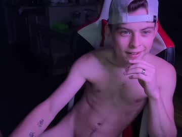 webcam man kentuckydrake live cam image #5954247