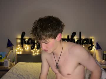 webcam man aronyou_win live cam image #11563410