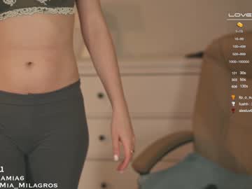 webcam girl mia_milagros live cam image #5218751