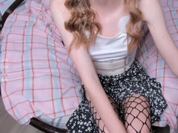 webcam girl lolliis live cam image #7053448