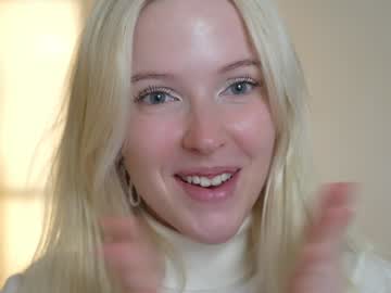 webcam girl my_stella live cam image #11220617