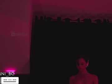 webcam girl taanni_bc live cam image #12479183