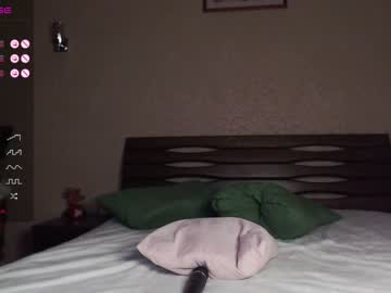 webcam girl fallen_angel_18 live cam image #8501379