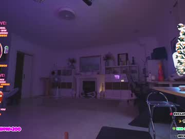 webcam girl hannahjames710 live cam image #12842850
