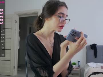 webcam girl my_hips_dont_lie live cam image #5250946