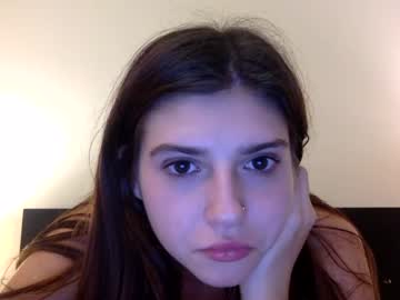 webcam girl universitybabyxoxo live cam image #7952825