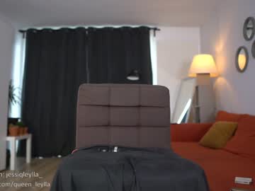 webcam girl queen_leylla live cam image #1319757