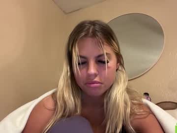 webcam girl cxbraj live cam image #10948438