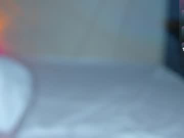 webcam girl ameliia_castro live cam image #9771605