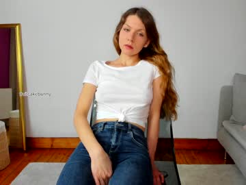 webcam girl fruitcakebunny live cam image #890275