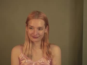 webcam girl anna_breach live cam image #6413720