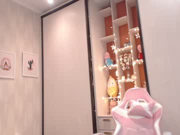 webcam girl hi_teika live cam image #765682