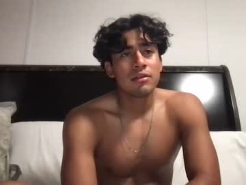 webcam man papabear2100 live cam image #7531228