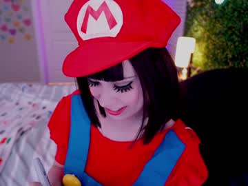 webcam girl runesy live cam image #8449789