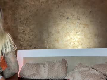 webcam girl julia_rle live cam image #10814573