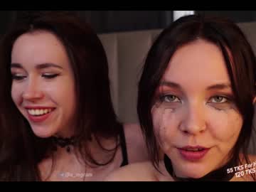 webcam girl a_mhere live cam image #6459756