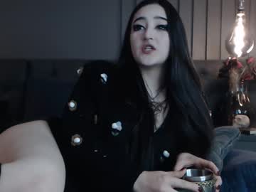 webcam girl charlotte_germanotta_ live cam image #6998527