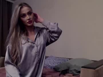 webcam girl lovely_skadi live cam image #1789794