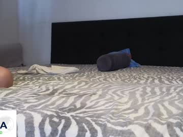 webcam couple lenoreandjasonsroom live cam image #12483688