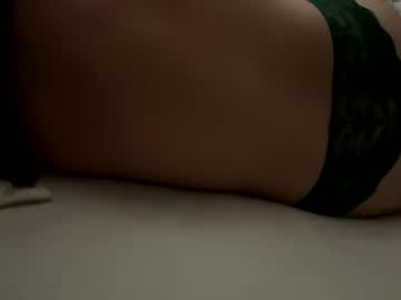 webcam girl chasingwtrfalls live cam image #7876557
